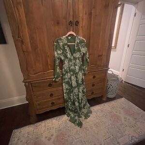 Elegant Green Floral Maxi Dress